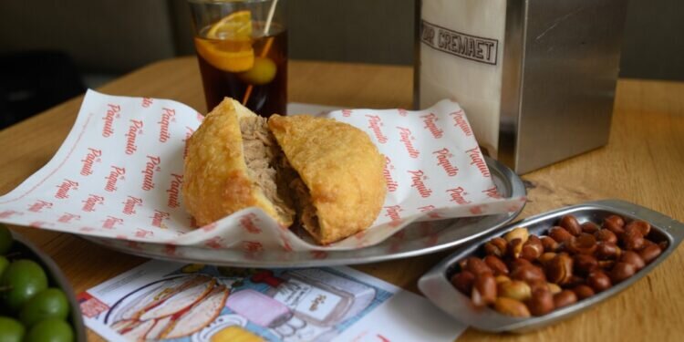 ¿Dónde probar ‘El Paquito’ en Valencia? Descubre la ruta completa y sus recetas