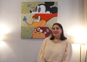 Casino de Agricultura recibe la muestra de Carlota Ciovini que une el pasado de los sellos con el presente de los dibujos animados