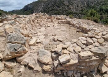 El Puntal de Cambra: El Enigma del Bronce Oculto entre las Alturas