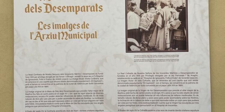 El archivo municipal expone sus fondos sobre la coronación de la Mare de Déu