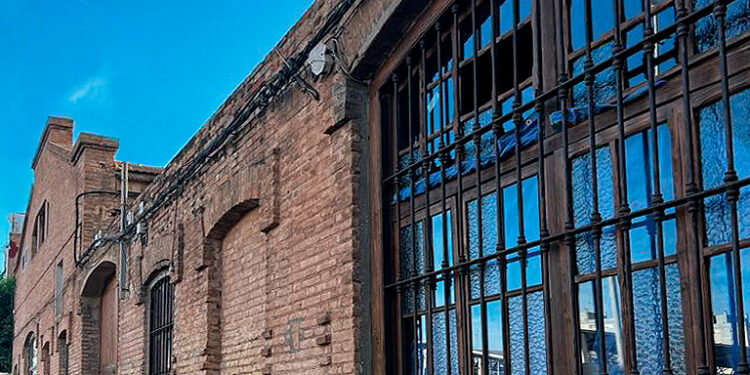 De antigua tonelería a singular ‘mercado de cocinas’: nace MERCADER en el arco de entrada a El Cabanyal