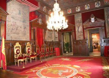 La Maestranza organiza en su palacio un ciclo de conferencias abierto al público para entender la Valencia tardomedieval