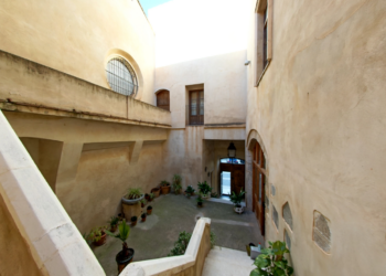 El Palacio Prelacial de El Villar de Benaduf: Historia y legado de un emblemático edificio