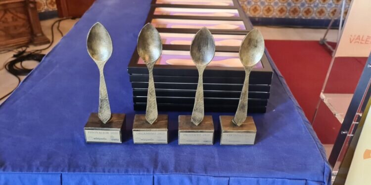 Wikipaella cumple 10 años desvelando las 20 paellas que los propios valencianos desconocen