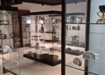 Indiana Jones, el Santo Grial y la Gastronomía del Medievo: Una Exposición Única