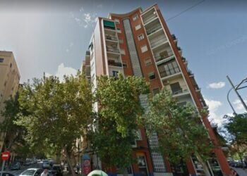 El Edificio Maldito: Un Vórtice de Tragedia y Misterio en Tres Forques, Valencia