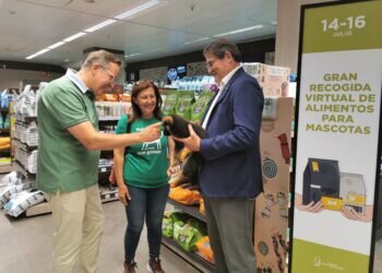 Este fin de semana, gran recogida virtual de alimentos para mascotas en todos los centros de el corte inglés en la Comunidad Valenciana