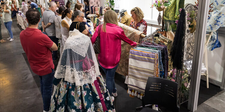 Espai Indumentària Valenciana vuelve a Feria Valencia del 10 al 12 de noviembre con el impulso de los sectores de la artesanía y tradición