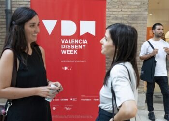 Creatividad, experimentación y sostenibilidad hilan las 40 propuestas de la València Disseny Week 2023