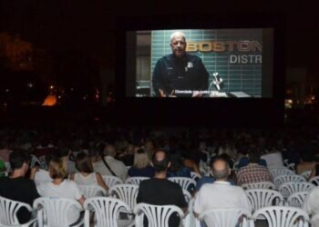Disfruta del Cine Bajo las Estrellas: Los Mejores Cines de Verano al Aire Libre en Valencia