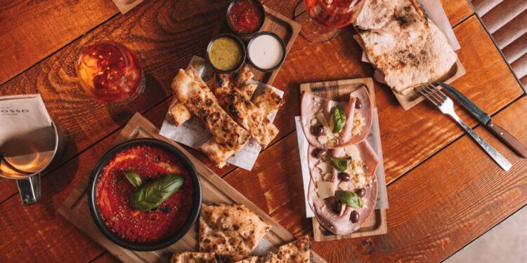 GROSSO NAPOLETANO presenta sus nuevas tardes “a la italiana” y sus novedades de verano