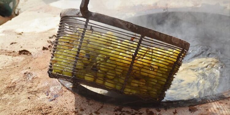 Jesús Pobre Celebra la Tradicional Fiesta de la Escaldada