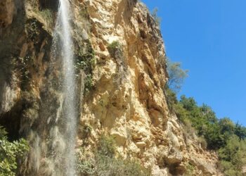 Descubre la Maravilla Natural de la Cueva del Turche en Buñol: Guía Completa de Cómo Llegar, Estacionamiento y Recomendaciones para una Aventura Inolvidable