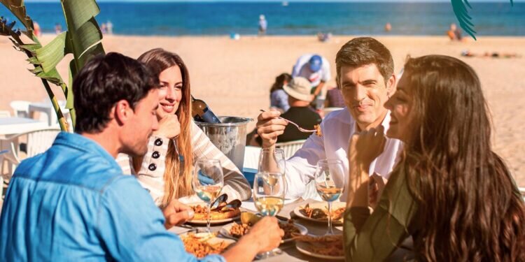 Mediterranea 2023, el festival dual