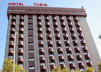 Hoteles con Parking en Valencia – Opciones Recomendadas