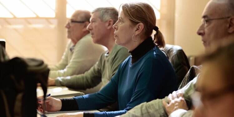La Universitat Popular de València abre la matrícula del curso 2023/24