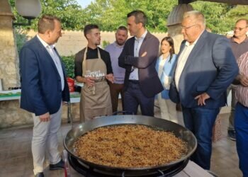 La 8ª edición de la Menja’t Sollana: Una celebración de la gastronomía y cultura valenciana