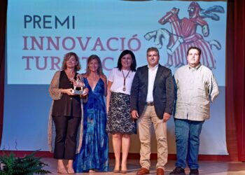 El Gremio de Horchateros de Alboraya recibe el Premio a la Innovación Turística por el impulso a la creación de ‘Alboraya – Artesanos de la Horchata’