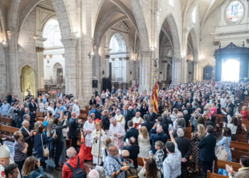 La Catedral acoge la misa y el solemne Te Deum del 9’Octubre, presidido por el Arzobispo