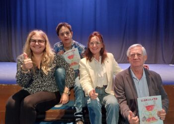 Éxito y emoción en la actuación de Eros Recio en «El Camino del Santo Grial» en el Teatro del Centro Cultural de Massamagrell