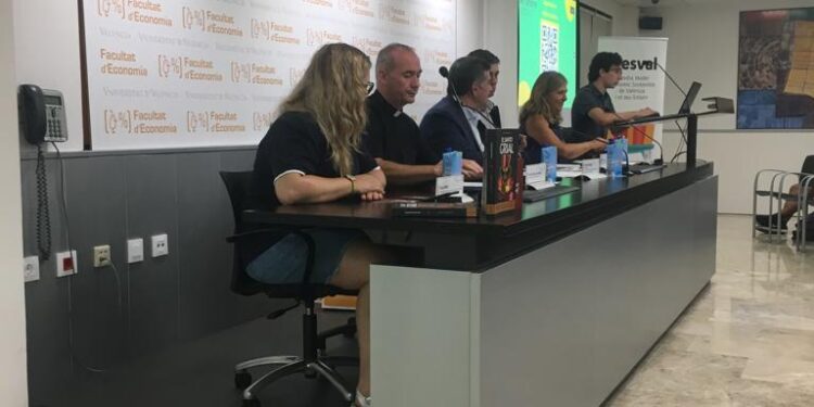 El Camino del Santo Grial protagonista de una mesa en el VIII Fórum de Turismo de la Universitat de València