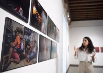 La 66ª Edición del World Press Photo Ilumina València con Impactantes Imágenes de Dramas Humanos Actuales