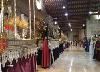 El Museo de la Semana Santa Marinera acoge la exposición de fotografías “Dolor i goig”