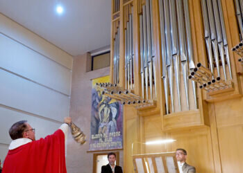 La parroquia Santa Cecilia de Valencia inaugura su nuevo órgano, con más de 9 metros de altura y 1.800 tubos