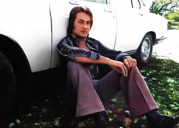 ¿Dónde está el coche de Nino Bravo? La historia del BMW 2800 L blanco, matrícula GC-66192