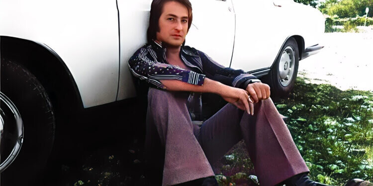 ¿Dónde está el coche de Nino Bravo? La historia del BMW 2800 L blanco, matrícula GC-66192