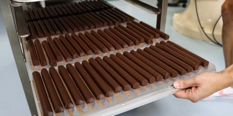 Torrent inaugura la Feria del Chocolate