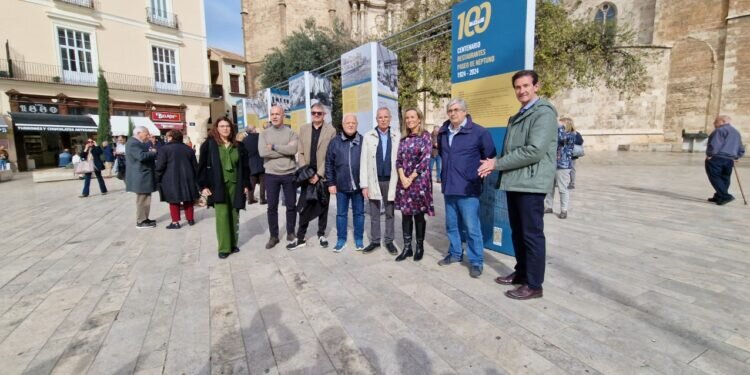 Un siglo de tradición culinaria en el paseo de Neptuno: Valencia celebra con una exposición histórica