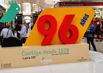 El Mercado Central celebra su 96º aniversario coincidiendo con el Día Mundial de los Derechos de las Personas Consumidoras