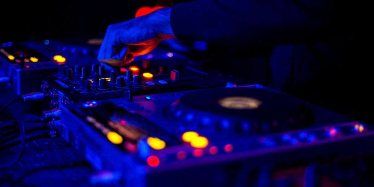 Valencia VS el resto de España: ¿quién tiene la mejor vida nocturna?