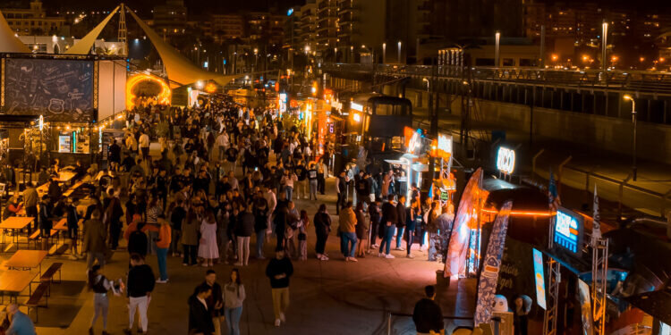 The Champions Burger se celebra, por primera vez, en el estadio del Valencia CF del 12 de junio al 7 de julio