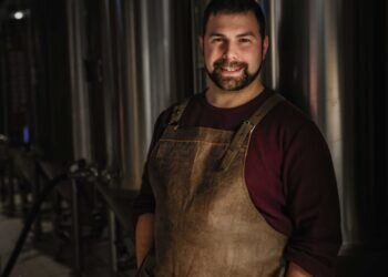 Ensaladas, boquerones en vinagre o guindillas las mejores opciones para maridar las variedades de cerveza 0,0